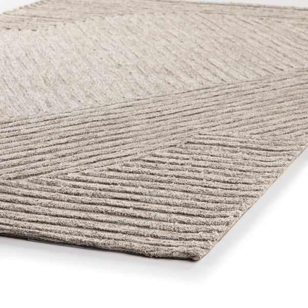 Chasen Outdoor Rug 5' x 8'