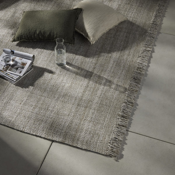 Ruttan Outdoor Rug 8' x10'