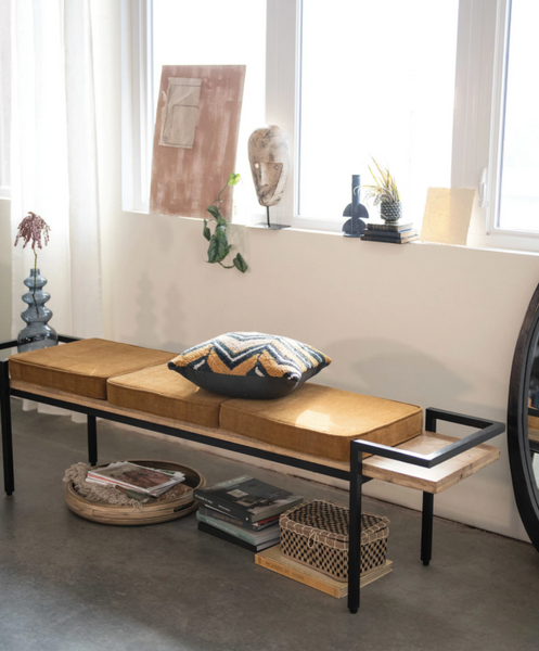 Valorie Bench